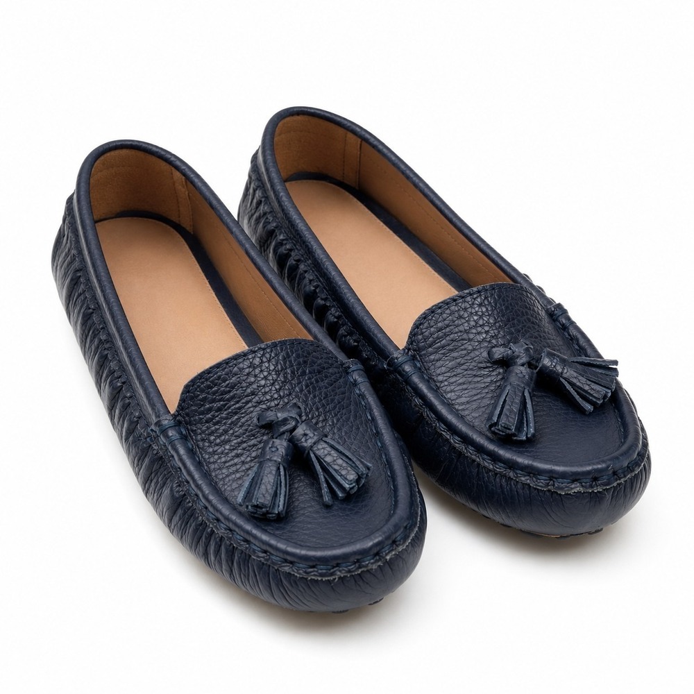 TALBOTS Driving Moccasin Loafer Sz 7M Navy Blue Pebbled Leather Tassel Detail